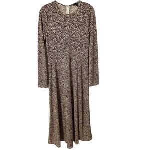 Banana Republic NWOT Animal Print Fit & Flare Dress Women's Medium Tan Midi